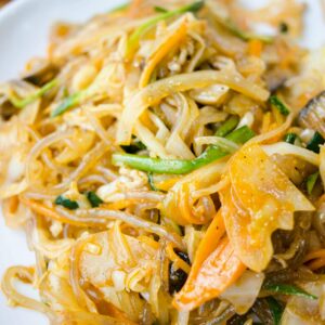 Nouilles sautées végétariennes